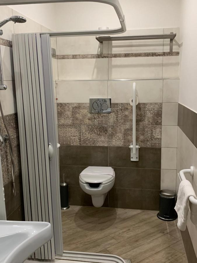 Guesthouse Ughetti 21 Katanya Dış mekan fotoğraf